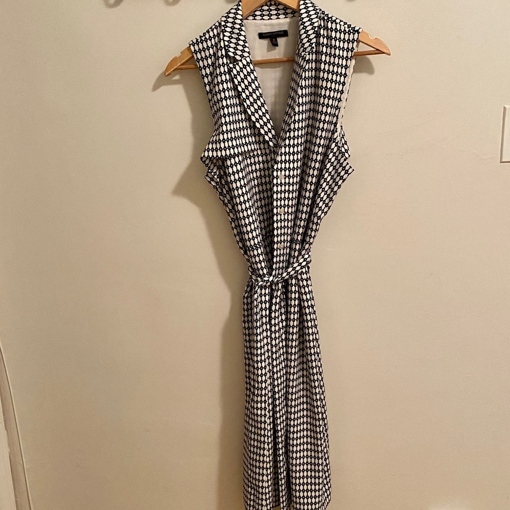 Banana Republic trench style vest NWOT